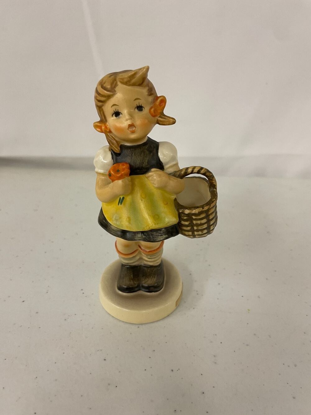 Vintage Goebel Hummel Sister #98/2/0 TMK-4 Girl with Basket Porcelain W. Germany